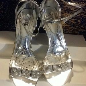 Ladies silver heels sandal s
